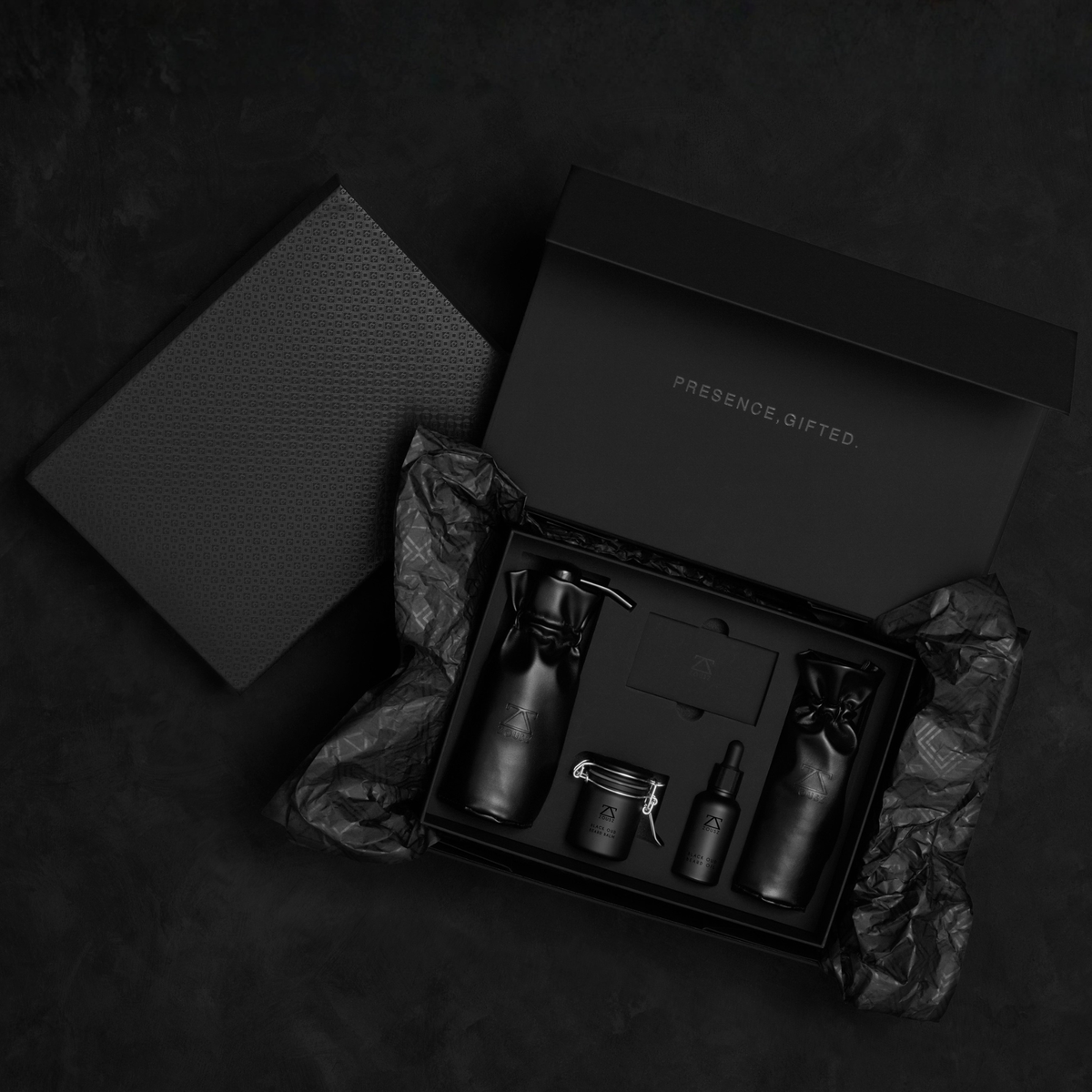 Men's Grooming Gift Set | The Black Oud Collection | ZOUSZ